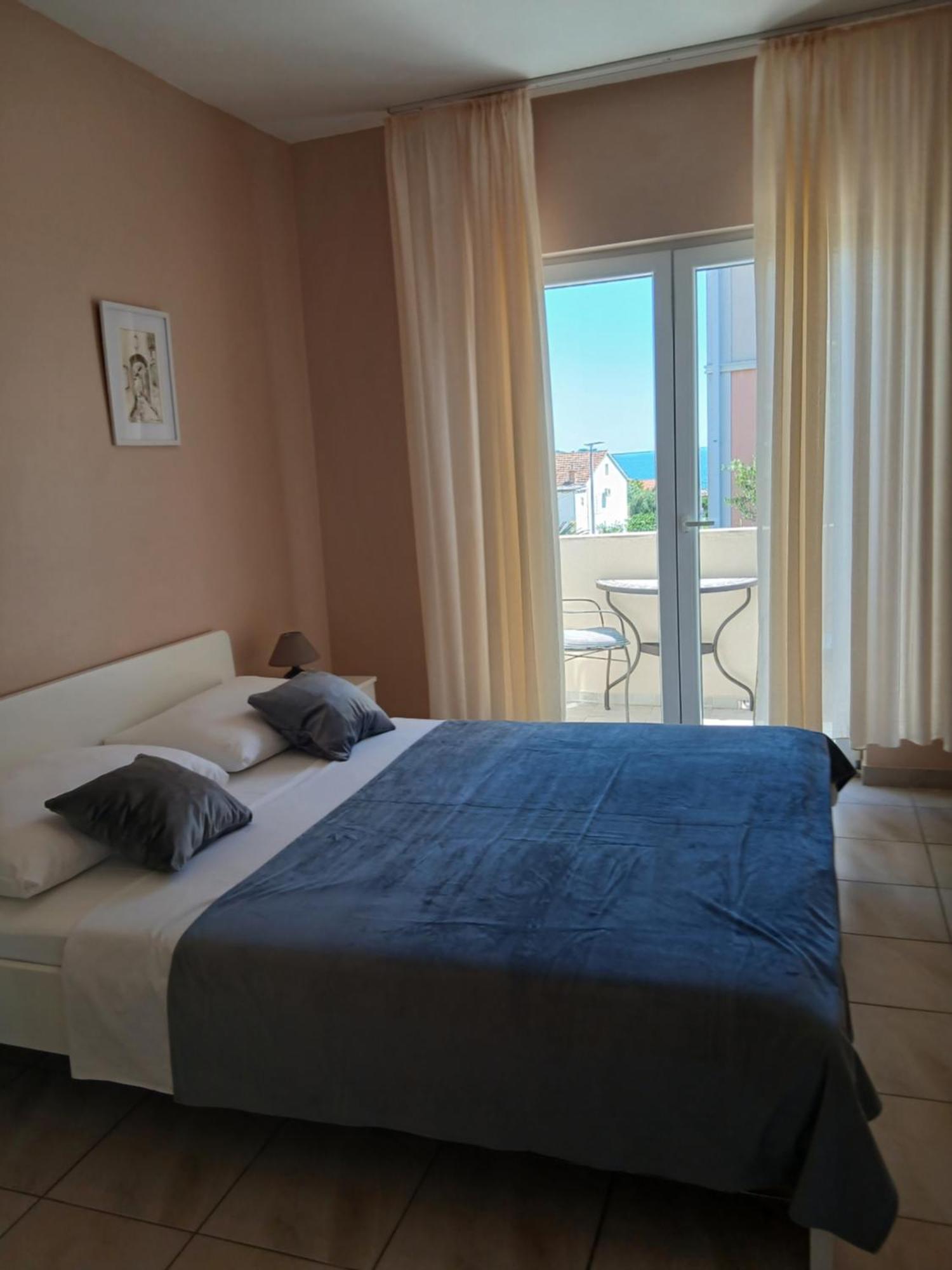 Apartmani Goran Orebic Exterior photo
